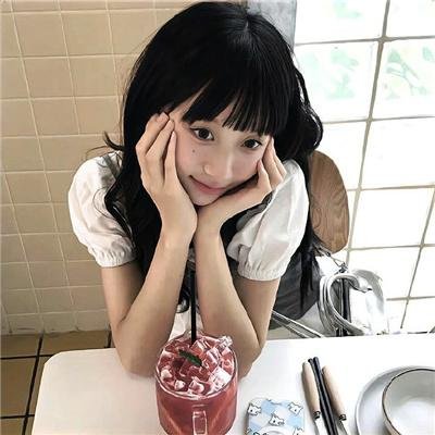 画里真真